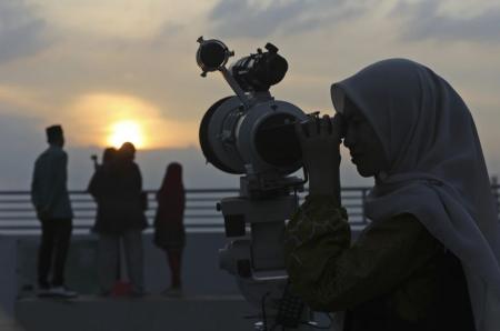 Ramadan 2026 Dimulai 19 Februari? Ini Daftar Lengkap Negara yang Setuju dan Satu yang Berbeda!