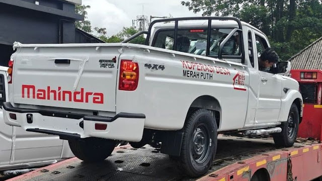 Ribuan Pick Up Mahindra Sudah Sandar di Priok, GMNI Soroti Anomali Instruksi DPR!