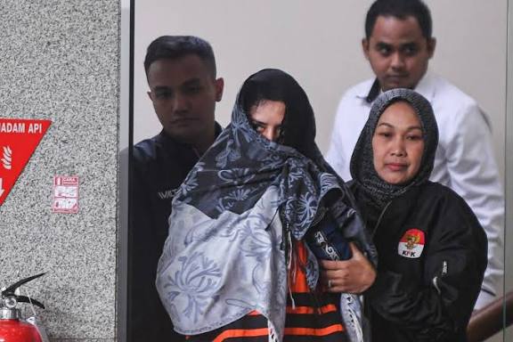 Fadia Arafiq Klaim Sedang Bersama Gubernur Saat OTT, Ahmad Luthfi Bantah Tegas: Siapa yang Bohong?