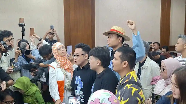 Delpedro Cs Bebas! Hakim: Hukum Pidana Bukan Alat untuk Membungkam Pikiran