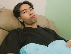 Vidi Aldiano Meninggal Dunia: Fakta Kanker Ginjal Stadium 3 yang Merenggut Nyawa Penyanyi Berbakat