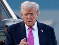 Trump vs Iran di Selat Hormuz: Mengapa AS Ragu dan Dunia Waspada?