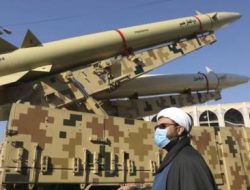 Iran Bantah Negosiasi Langsung dengan AS: Rahasia Komunikasi Lewat Mediator Terungkap