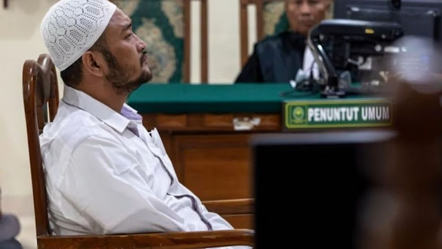 Mantan Polisi Narkoba Positif Narkoba di Lapas, Dipindahkan ke Nusakambangan!