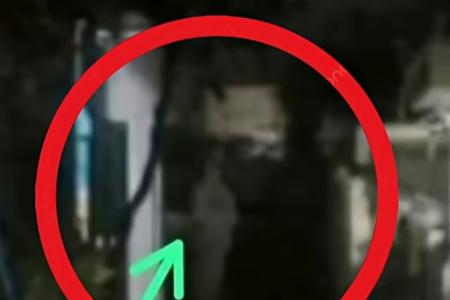 Viral Pocong Depok Minta Tolong Buka Kain Kafan? Polisi Bongkar Fakta Hoaks yang Bikin Geger