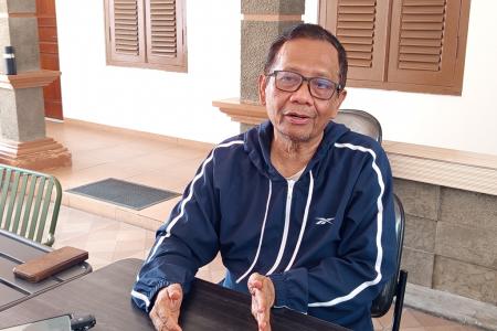 Mahfud MD Bongkar Kelemahan Hukum Laporan Makar Saiful Mujani: Ini Buktinya!