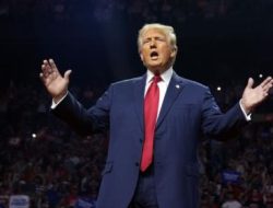 Trump Desak Iran Segera Teken Kesepakatan Nuklir: Mereka Tidak Bisa Mengatur Diri Sendiri!