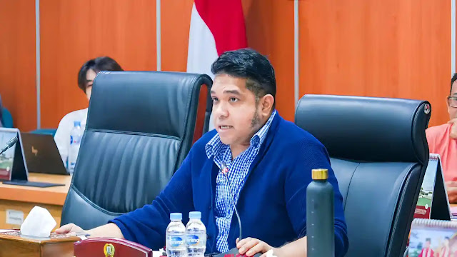 Gaji Guru Honorer Jakarta Cuma Rp700 Ribu? Ini Fakta dan Solusi dari DPRD DKI