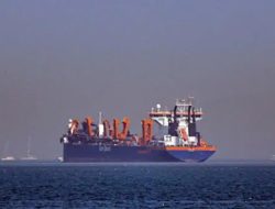 Arab Saudi Menolak Keras AS! Penutupan Selat Hormuz Ancam Pasokan Minyak Global