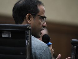 Nadiem Makarim Seret Nama Jokowi di Sidang Korupsi Chromebook: Ini Fakta di Balik Tim Shadow!
